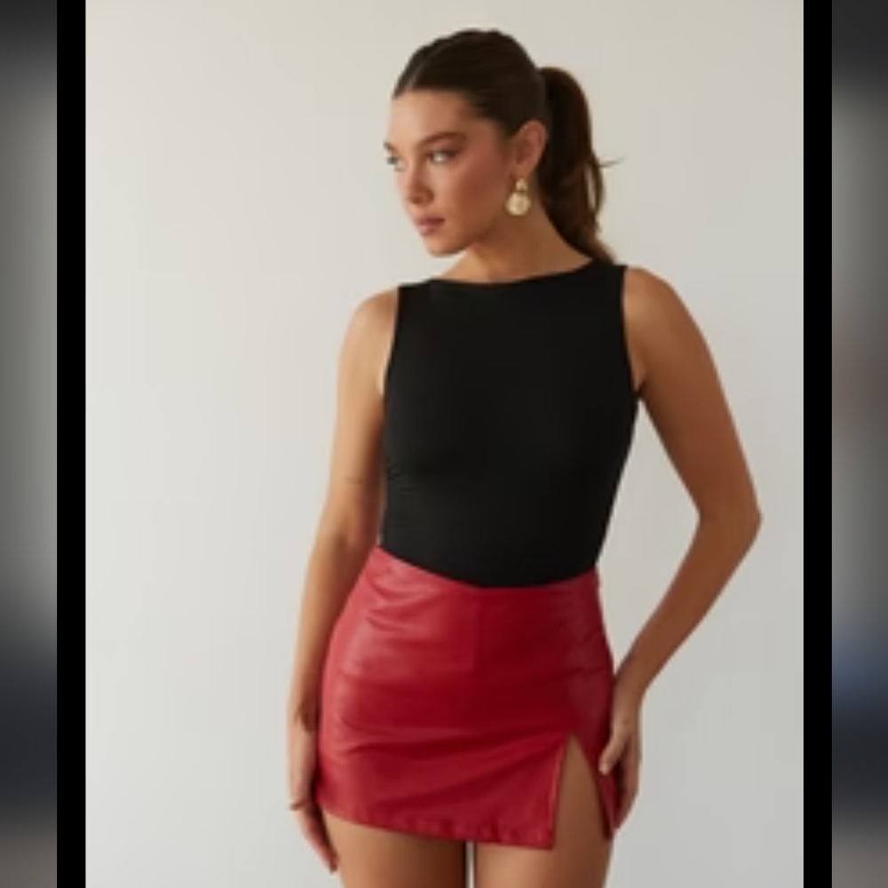 American Threads Red Pencil Skirt